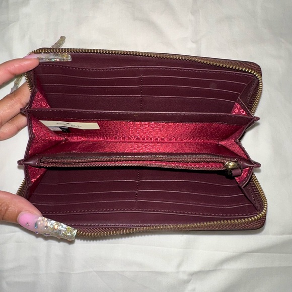 Kate spade wallet - Picture 2 of 3